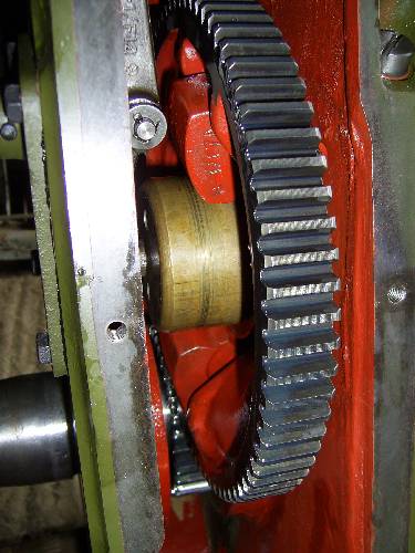 Camshaft gear wheel